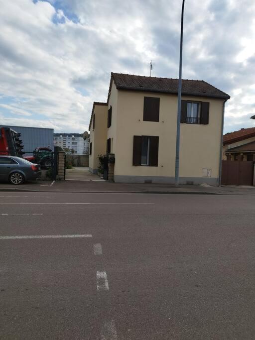 L'Hirondelle Du Faubourg Villa Bar-sur-Aube Kültér fotó